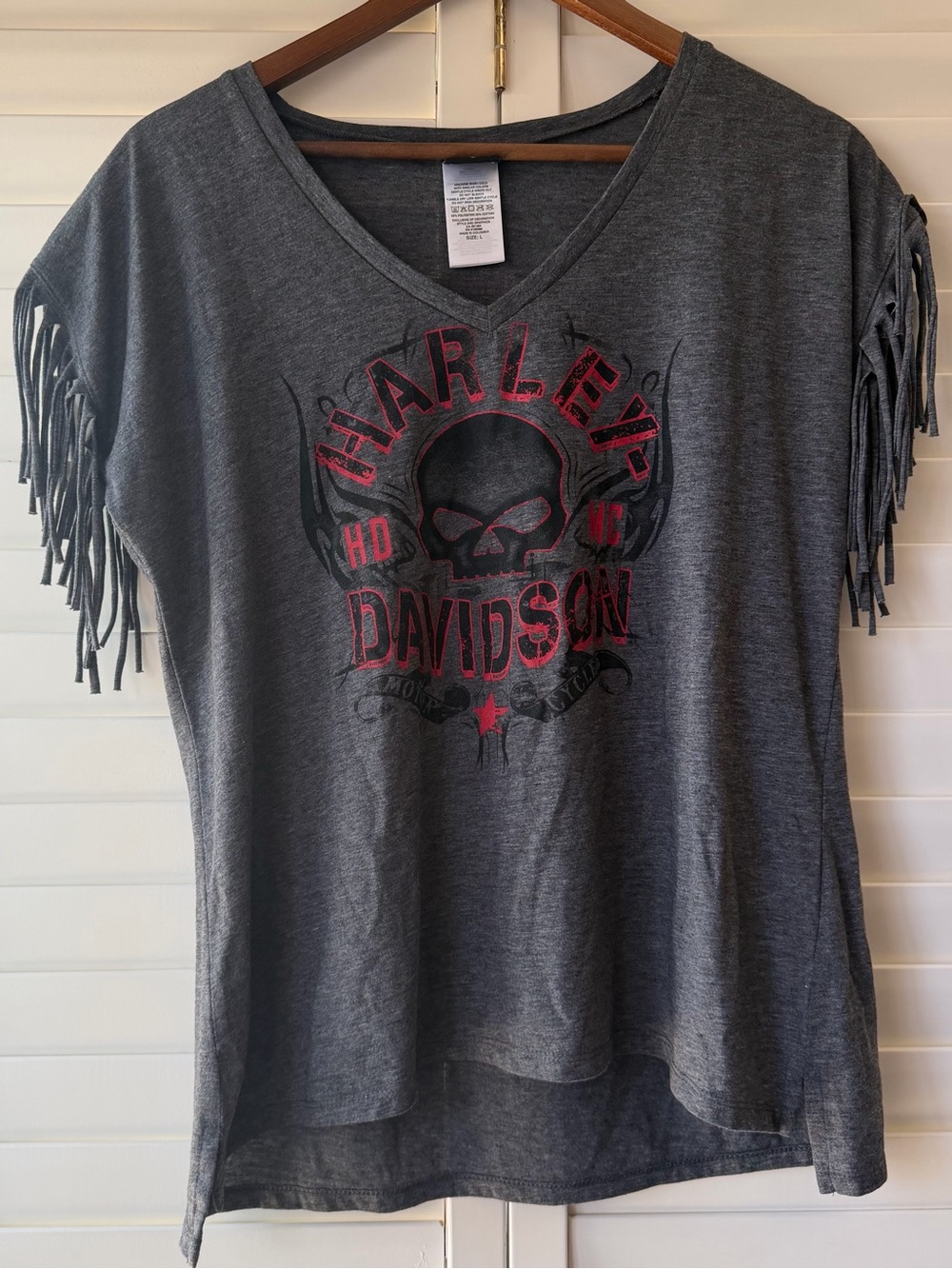 Harley Davidson Shirt Women’s Grey Fringe Sleeve Skull Tee Womens Large